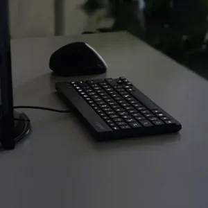 Perixx PERIBOARD-326 DE Kabelgebunden Tastatur Deutsch, QWERTZ Schwarz Beleuchtet voelkner